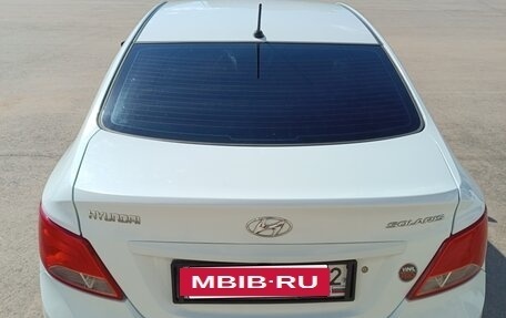 Hyundai Solaris II рестайлинг, 2015 год, 630 000 рублей, 4 фотография