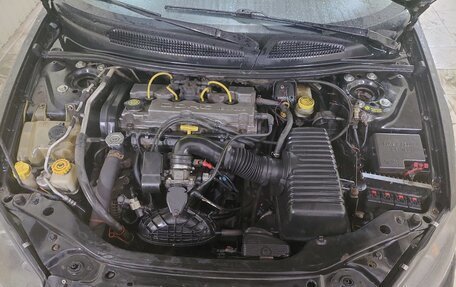 Dodge Stratus II, 2003 год, 230 000 рублей, 3 фотография