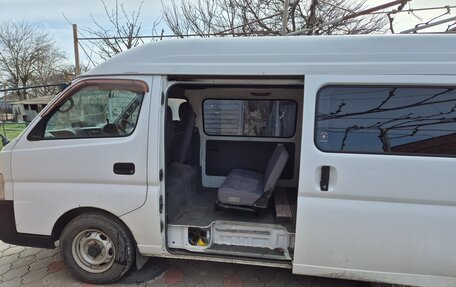 Nissan Caravan IV, 2001 год, 600 000 рублей, 8 фотография