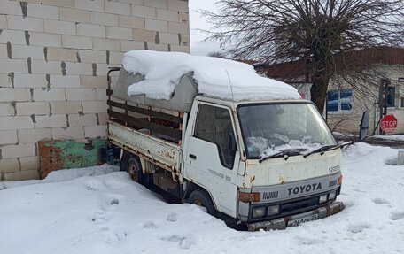 Toyota Town Ace III, 1990 год, 250 000 рублей, 1 фотография