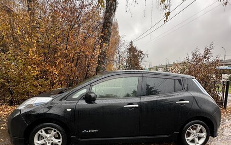 Nissan Leaf I, 2012 год, 500 000 рублей, 2 фотография