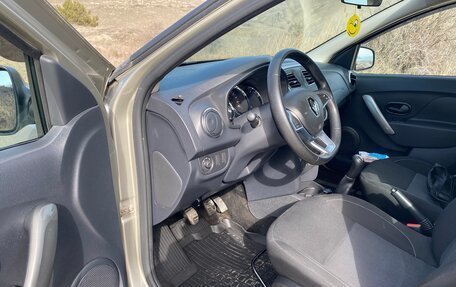 Renault Sandero II рестайлинг, 2019 год, 1 200 000 рублей, 10 фотография