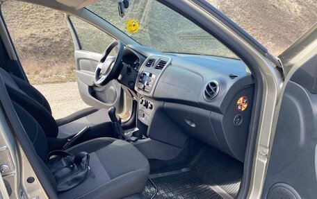 Renault Sandero II рестайлинг, 2019 год, 1 200 000 рублей, 12 фотография