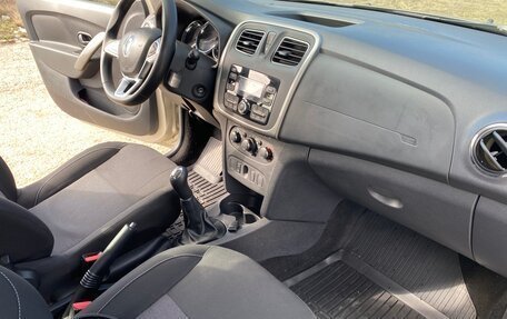 Renault Sandero II рестайлинг, 2019 год, 1 200 000 рублей, 14 фотография