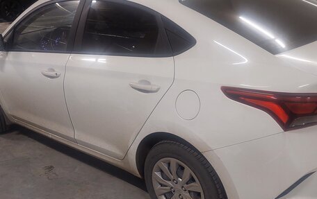 Hyundai Accent IV, 2020 год, 1 120 000 рублей, 3 фотография