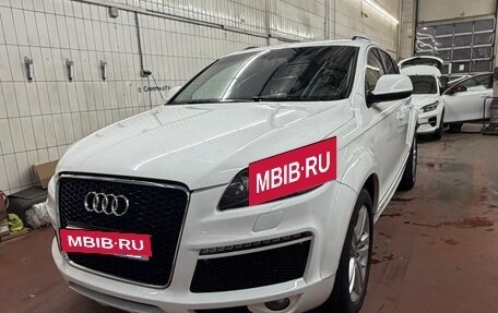 Audi Q7, 2010 год, 1 750 000 рублей, 4 фотография
