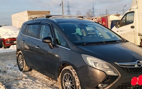 Opel Zafira C рестайлинг, 2013 год, 3 фотография