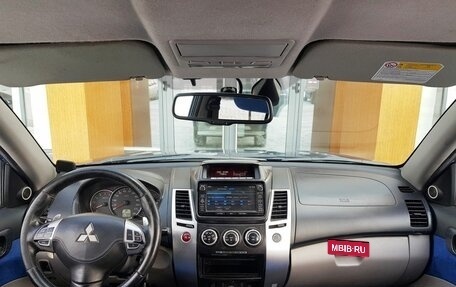 Mitsubishi Pajero Sport II рестайлинг, 2014 год, 1 699 000 рублей, 11 фотография