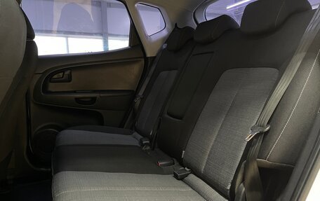 KIA Venga I, 2012 год, 1 099 000 рублей, 20 фотография