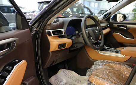 Toyota Highlander, 2025 год, 5 850 000 рублей, 9 фотография