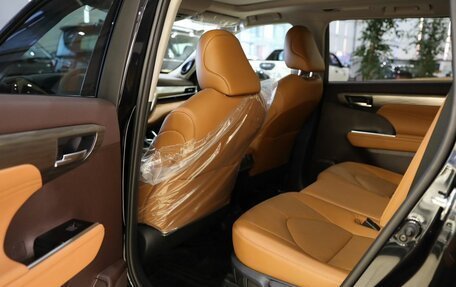 Toyota Highlander, 2025 год, 5 850 000 рублей, 18 фотография