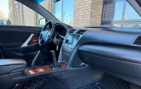 Toyota Camry, 2009 год, 1 150 000 рублей, 10 фотография