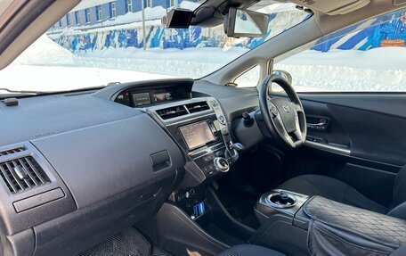 Toyota Prius Alpha I (ZVW40/41), 2019 год, 2 040 000 рублей, 15 фотография