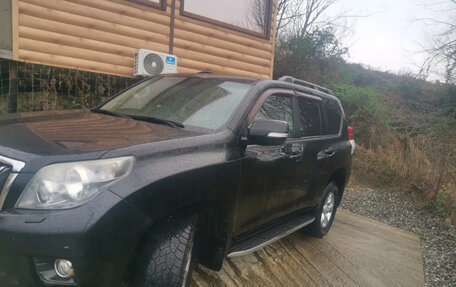 Toyota Land Cruiser Prado 150 рестайлинг 2, 2010 год, 2 445 000 рублей, 8 фотография