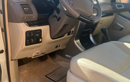 Toyota Land Cruiser Prado 120 рестайлинг, 2008 год, 2 200 000 рублей, 36 фотография