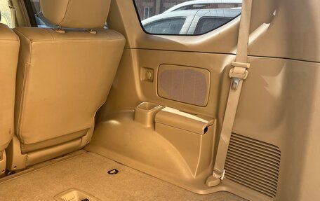 Toyota Land Cruiser Prado 120 рестайлинг, 2008 год, 2 200 000 рублей, 29 фотография