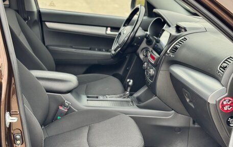 KIA Sorento II рестайлинг, 2013 год, 1 499 000 рублей, 13 фотография