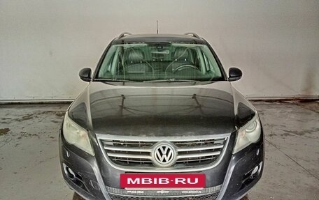 Volkswagen Tiguan I, 2011 год, 948 000 рублей, 2 фотография