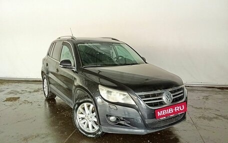 Volkswagen Tiguan I, 2011 год, 948 000 рублей, 3 фотография