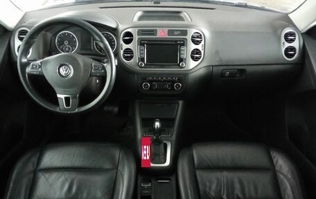Volkswagen Tiguan I, 2011 год, 948 000 рублей, 11 фотография