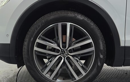 Volkswagen Tiguan II, 2023 год, 3 680 000 рублей, 6 фотография