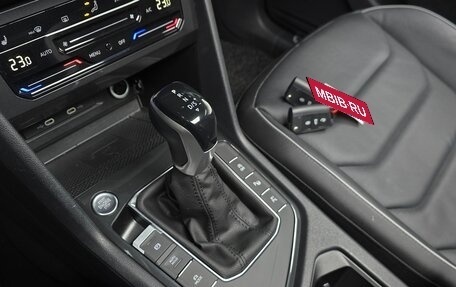 Volkswagen Tiguan II, 2023 год, 3 680 000 рублей, 10 фотография