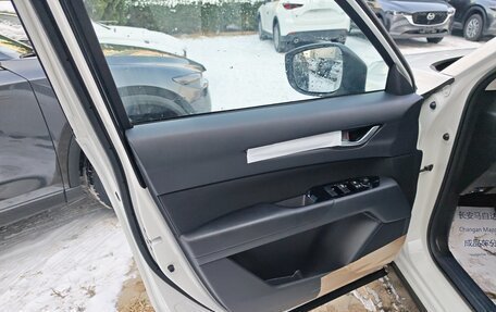 Mazda CX-5 II, 2025 год, 2 580 000 рублей, 21 фотография