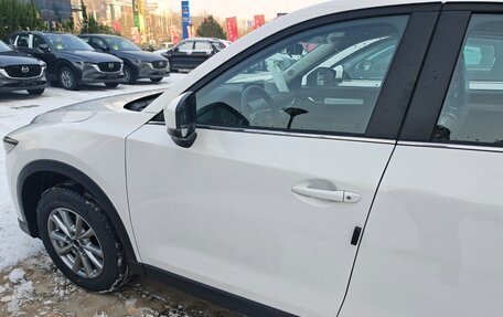 Mazda CX-5 II, 2025 год, 2 580 000 рублей, 28 фотография