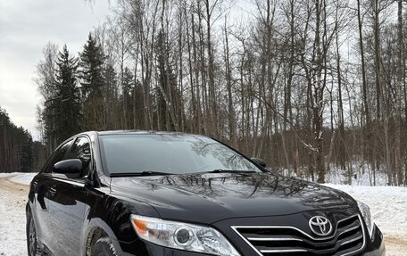 Toyota Camry, 2011 год, 1 570 000 рублей, 3 фотография