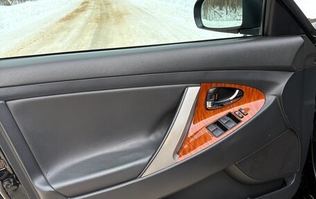 Toyota Camry, 2011 год, 1 570 000 рублей, 16 фотография