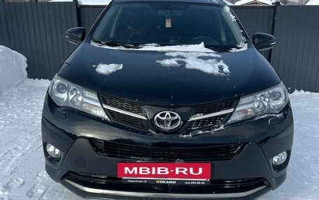 Toyota RAV4, 2013 год, 1 950 000 рублей, 3 фотография