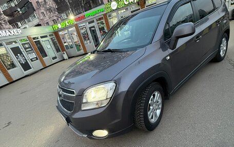 Chevrolet Orlando I, 2012 год, 950 000 рублей, 3 фотография
