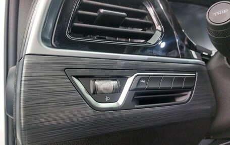 Geely Tugella FY11, 2023 год, 3 074 000 рублей, 9 фотография