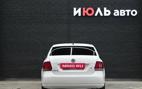 Volkswagen Polo VI (EU Market), 2013 год, 750 000 рублей, 5 фотография