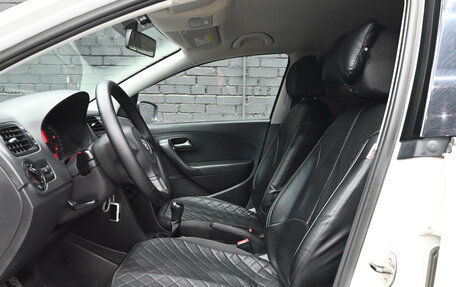 Volkswagen Polo VI (EU Market), 2013 год, 750 000 рублей, 13 фотография