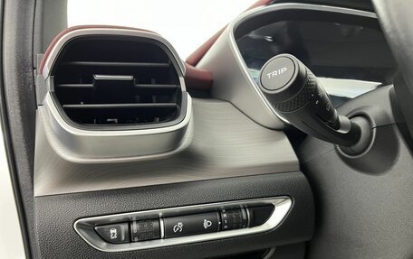 Geely Coolray I, 2022 год, 1 590 000 рублей, 9 фотография