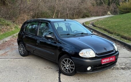 Renault Clio III, 2001 год, 260 000 рублей, 1 фотография