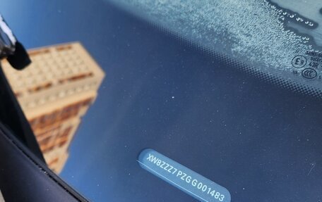 Volkswagen Touareg III, 2015 год, 2 950 000 рублей, 21 фотография