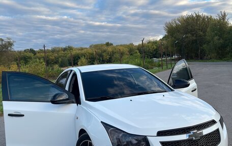 Chevrolet Cruze II, 2011 год, 780 000 рублей, 6 фотография