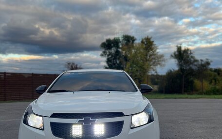 Chevrolet Cruze II, 2011 год, 780 000 рублей, 2 фотография