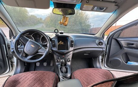 Chevrolet Cruze II, 2011 год, 780 000 рублей, 18 фотография