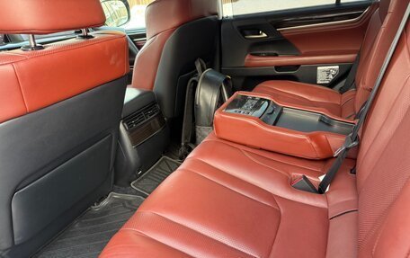 Lexus LX III, 2016 год, 5 940 000 рублей, 17 фотография