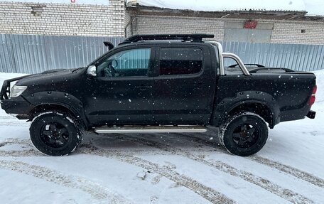 Toyota Hilux VII, 2013 год, 1 980 000 рублей, 4 фотография