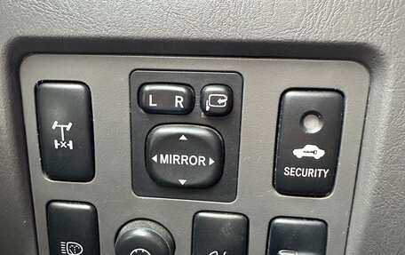 Toyota Hilux VII, 2013 год, 1 980 000 рублей, 16 фотография