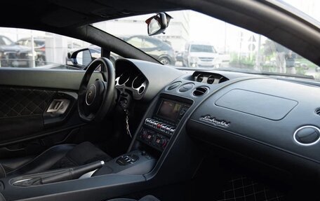 Lamborghini Gallardo I рестайлинг, 2013 год, 17 000 000 рублей, 6 фотография