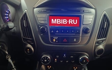 Hyundai ix35 I рестайлинг, 2015 год, 1 190 000 рублей, 15 фотография