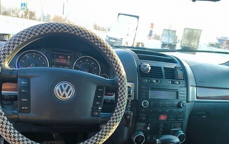 Volkswagen Touareg III, 2003 год, 650 000 рублей, 15 фотография