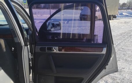 Volkswagen Touareg III, 2003 год, 650 000 рублей, 25 фотография