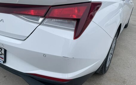 Hyundai Elantra, 2021 год, 2 200 000 рублей, 13 фотография