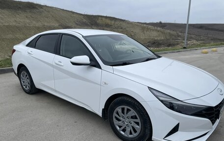 Hyundai Elantra, 2021 год, 2 200 000 рублей, 7 фотография